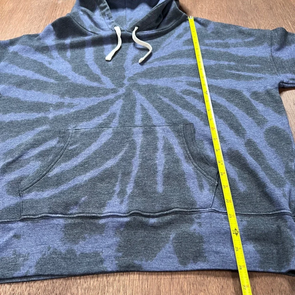 Zella Womens XL Blue Tie Dye Spiral Hoodie Sweatshirt Thumbholes NR446307MI FA20 - Picture 7 of 10